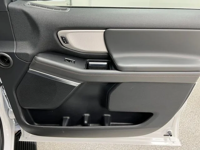 Used 2025 White Ford Active image 52