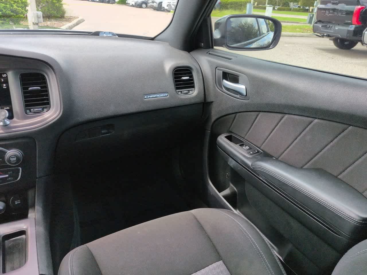 Used 2023 Granite Pearlcoat Dodge R/T image 16
