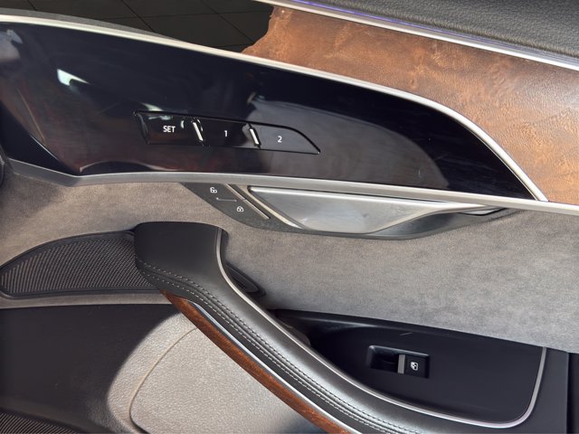 Used 2020 Black Audi  image 18