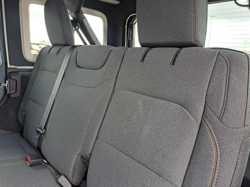 New 2026 Anvil Clear-Coat Exterior Paint Jeep Sport S image 22