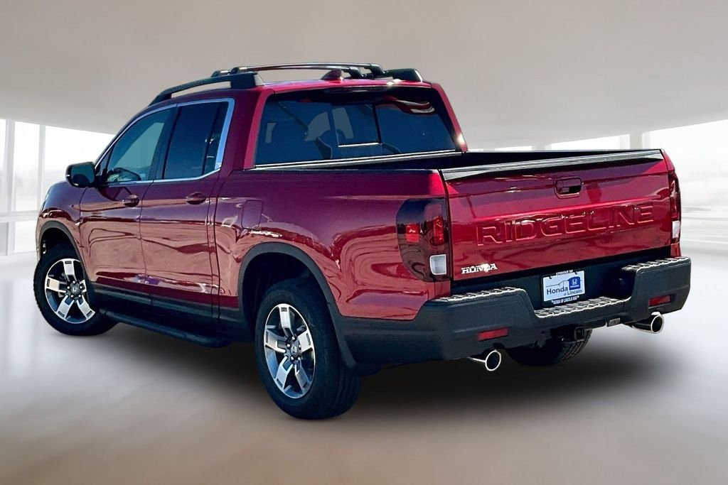 New 2026 Radiant Red Metallic II Honda RTL image 3
