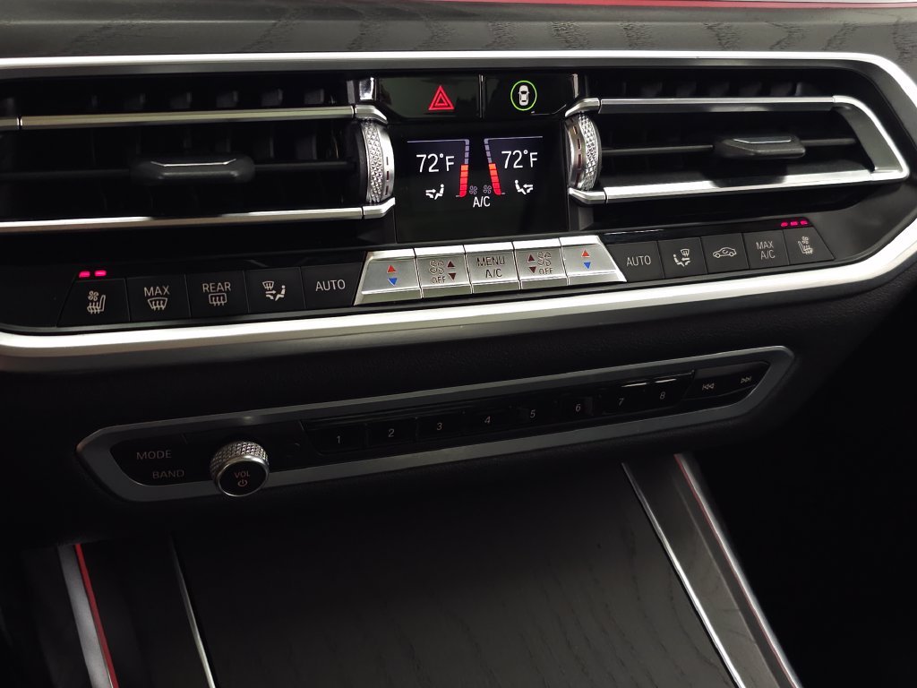Used 2020 Dark Graphite BMW xDrive40i image 40