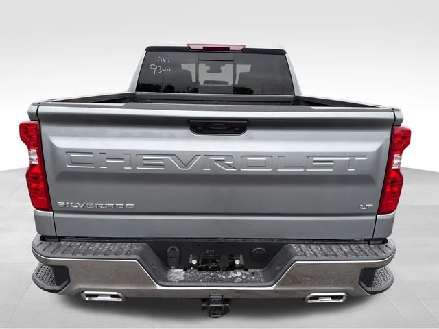 2026 Chevrolet Silverado 1500 LT - Photo 4