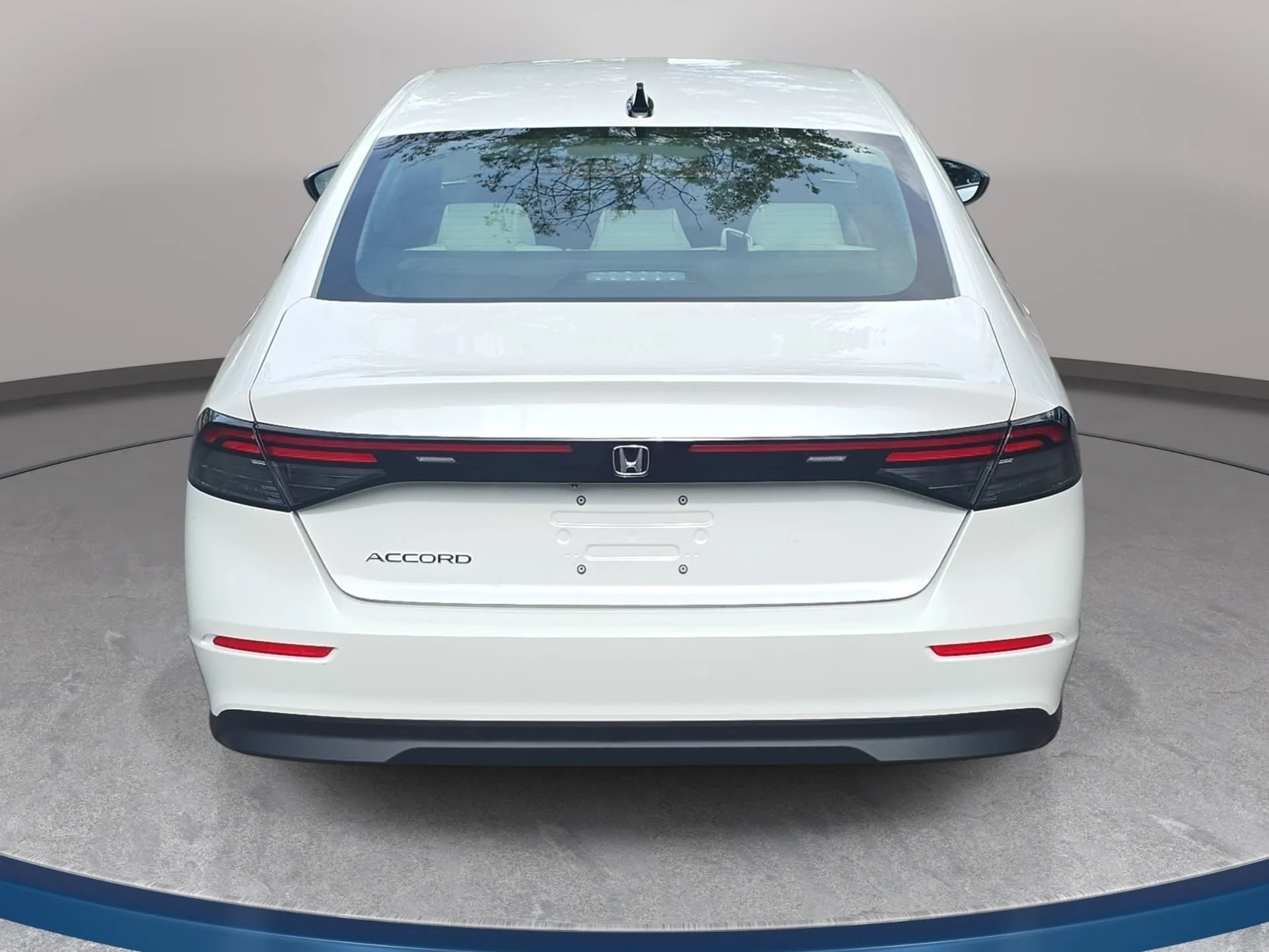 New 2026 Platinum White Pearl Honda SE image 6
