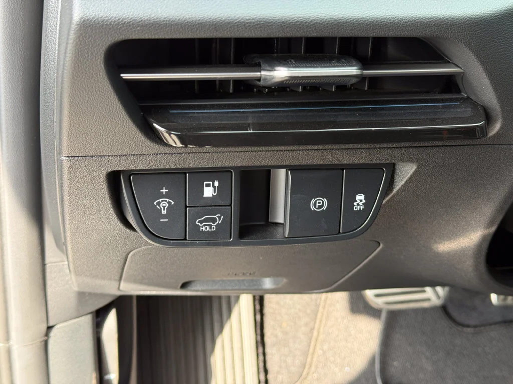 Used 2024  Kia GT-Line image 7