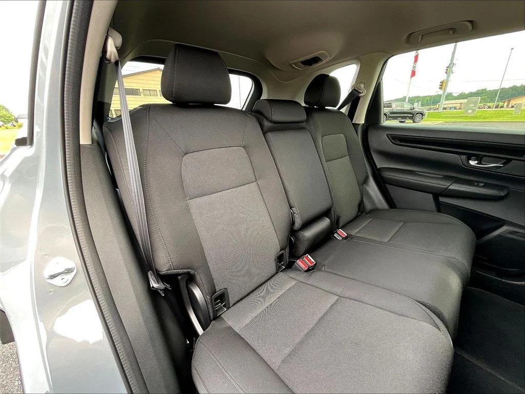 2025 Honda CR-V EX - Photo 13