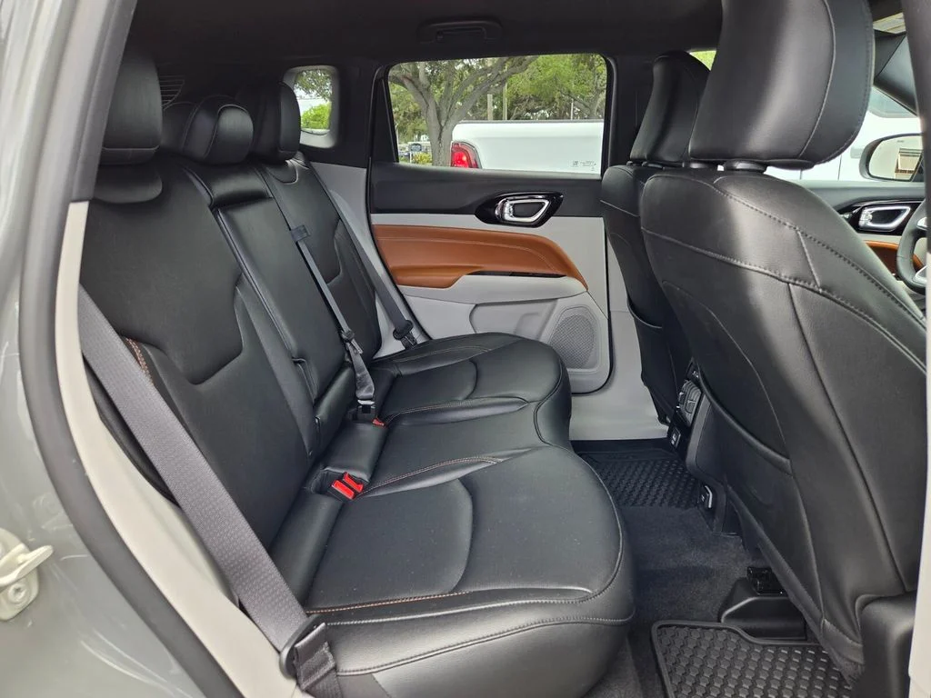 Certified Used 2023 Gray Jeep Limited image 19