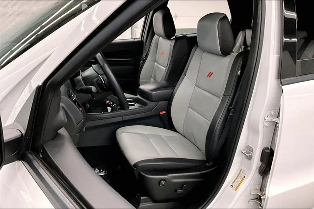 Used 2024 White Knuckle Clearcoat Dodge R/T Plus image 24