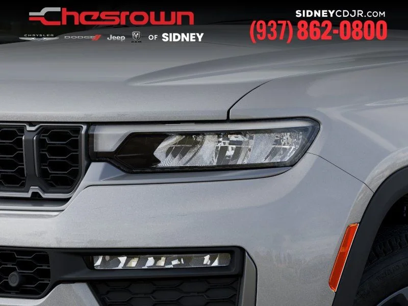 New 2026 Silver Zynith Exterior Paint Jeep  image 10