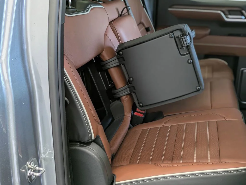 New 2026 Sterling Metallic GMC Denali Ultimate image 24