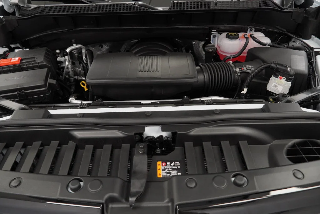 New 2026 Polar White Tricoat Chevrolet High Country image 41