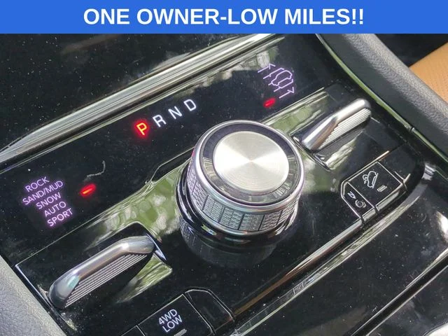 Used 2024 Red Jeep Summit image 28