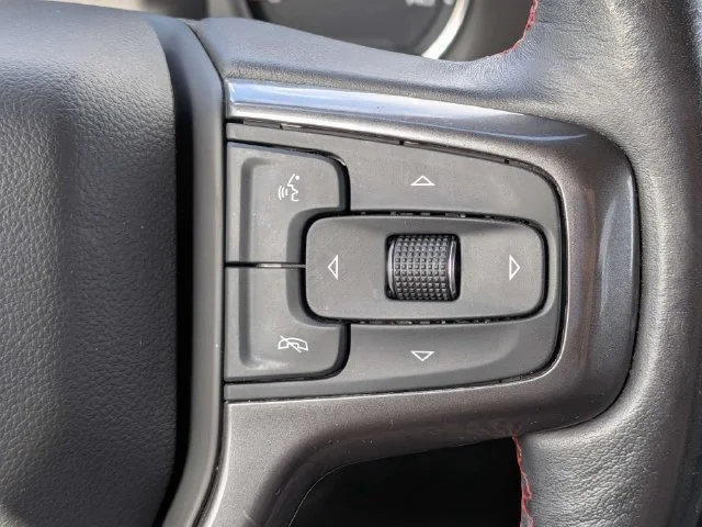 Used 2021 SHADOW GRAY METALLIC Chevrolet RST image 25