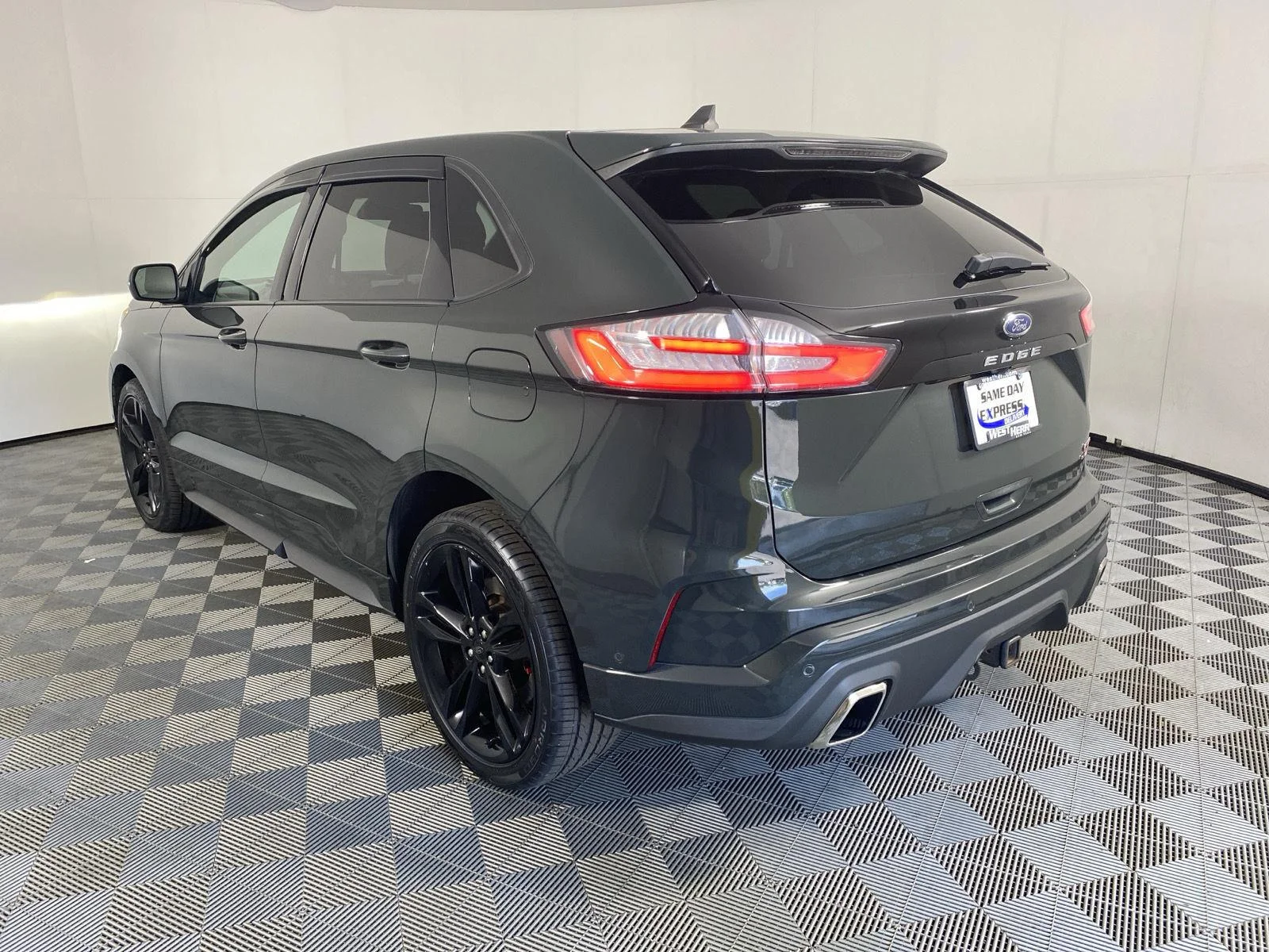 Used 2022 Forged Green Ford ST image 5