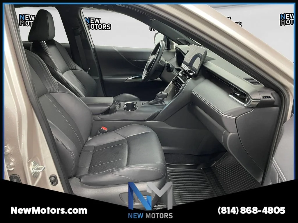 Used 2023 Titanium Toyota Limited image 13