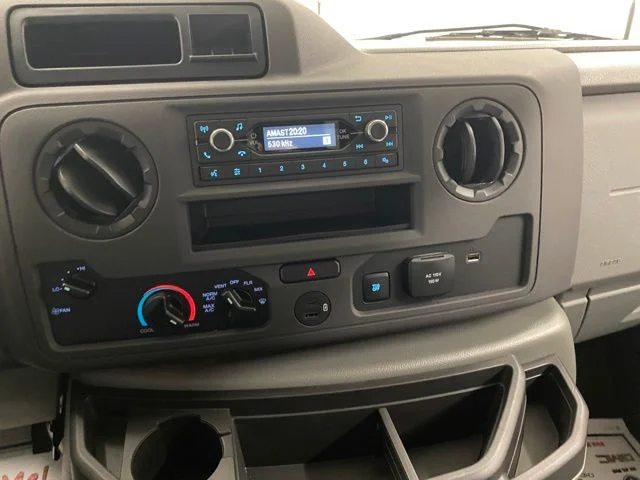 New 2025 Oxford White Ford E-350 SRW image 22