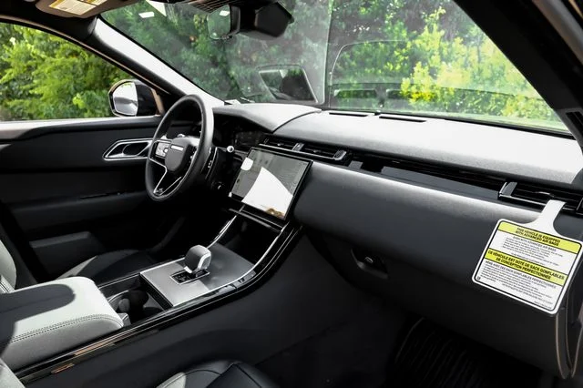 New 2026 Black Land Rover S image 18
