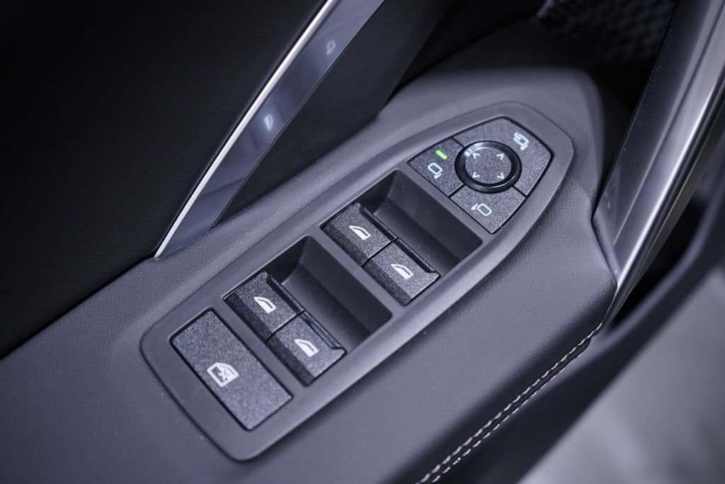 New 2027  BMW xDrive28i image 21