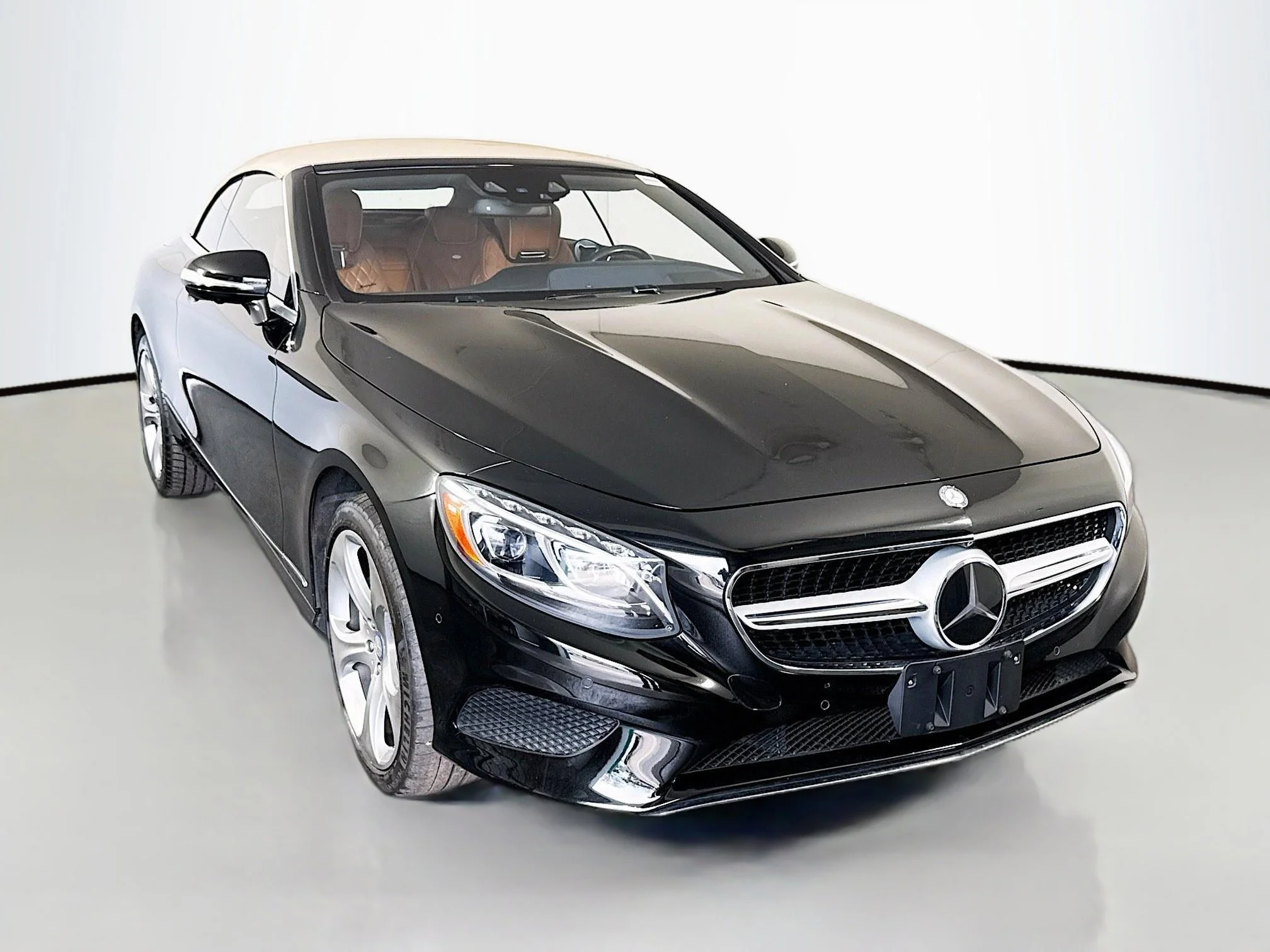 2017 Mercedes-Benz S-Class S550 Cabriolet's photo
