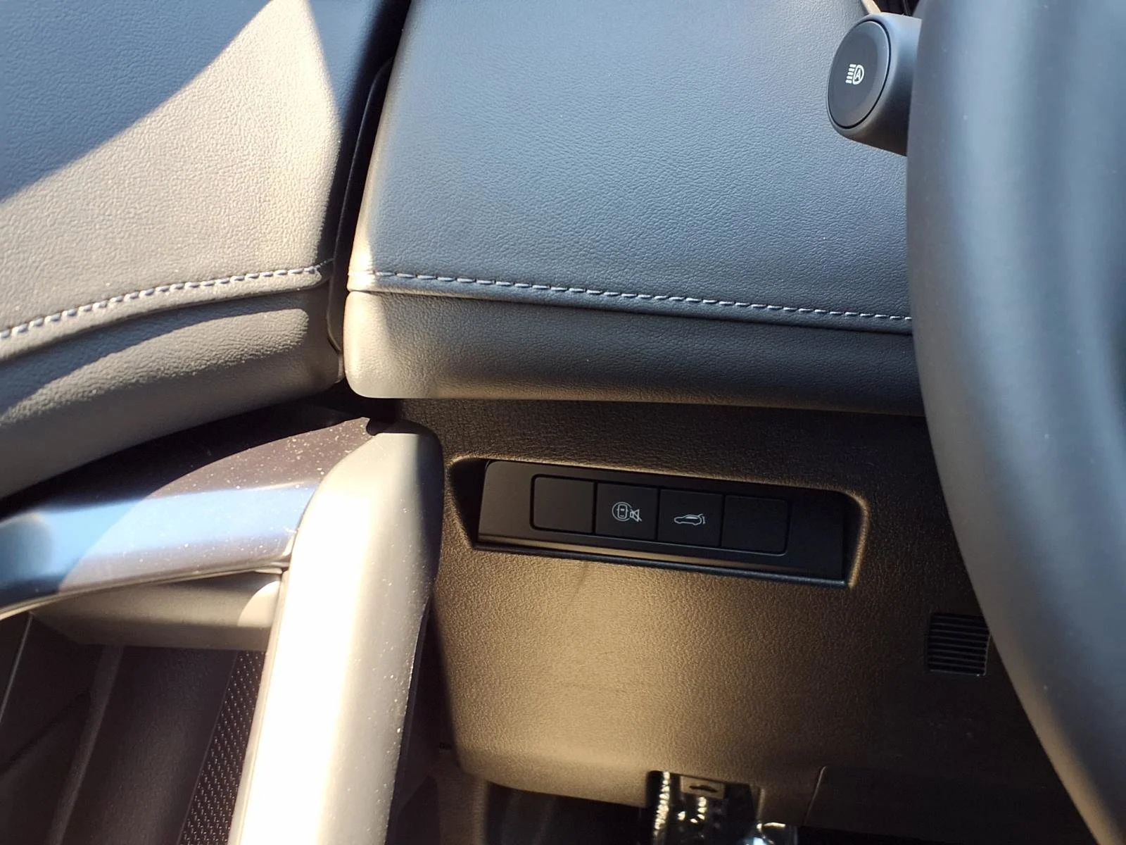 New 2026 Aero Gray Metallic Mazda 2.5 S Premium Plus AWD image 12