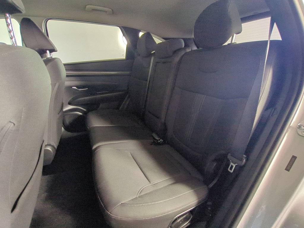 Used 2023 Silver Hyundai SEL image 17