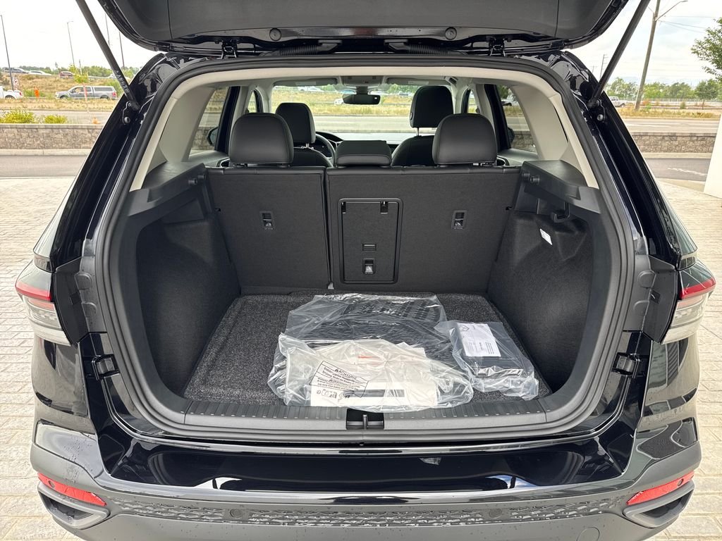 New 2026 Deep Black Pearl Volkswagen 1.5T SE Black image 27