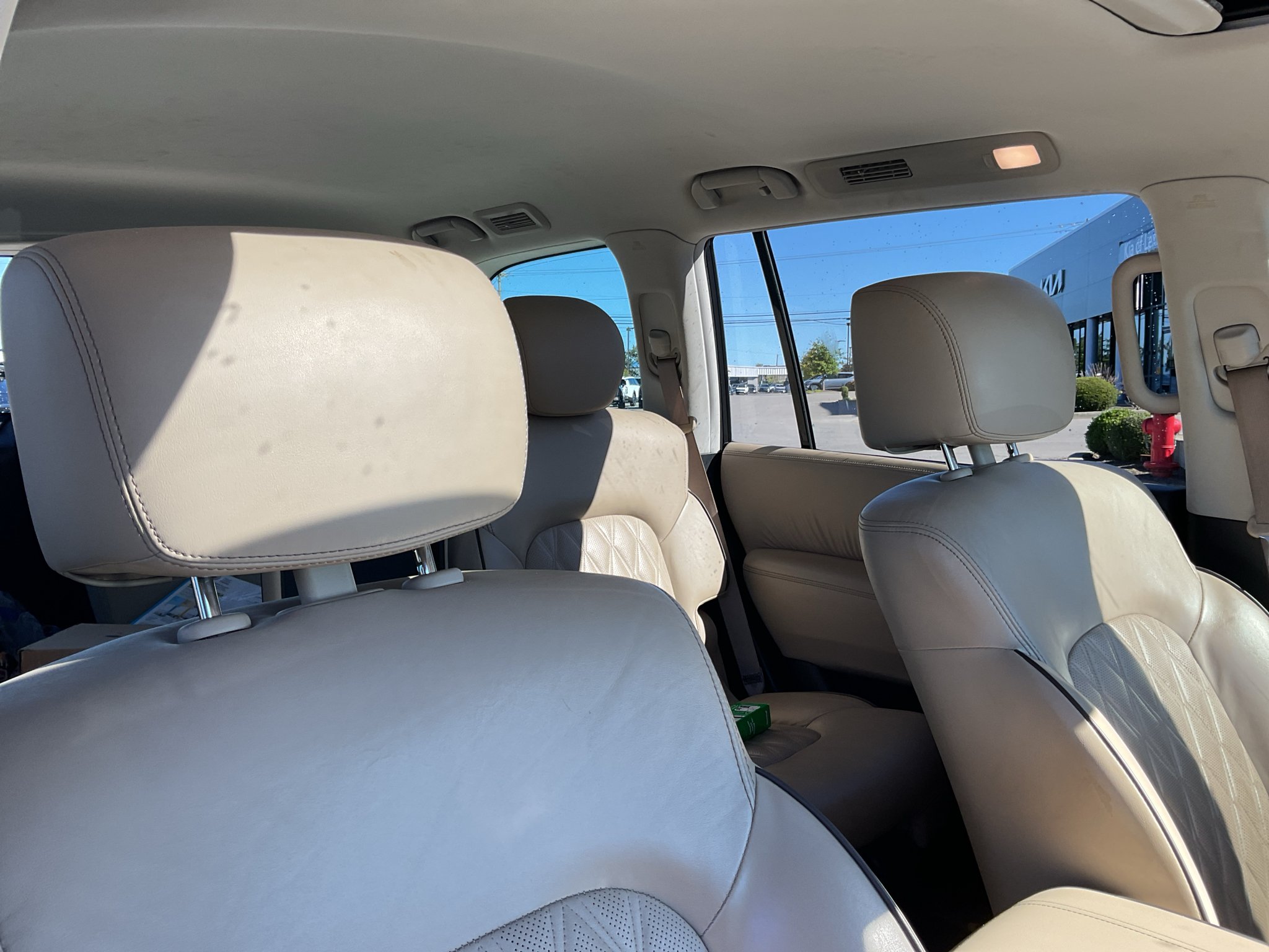 Used 2023 Coulis Red Pearl Nissan Platinum image 11