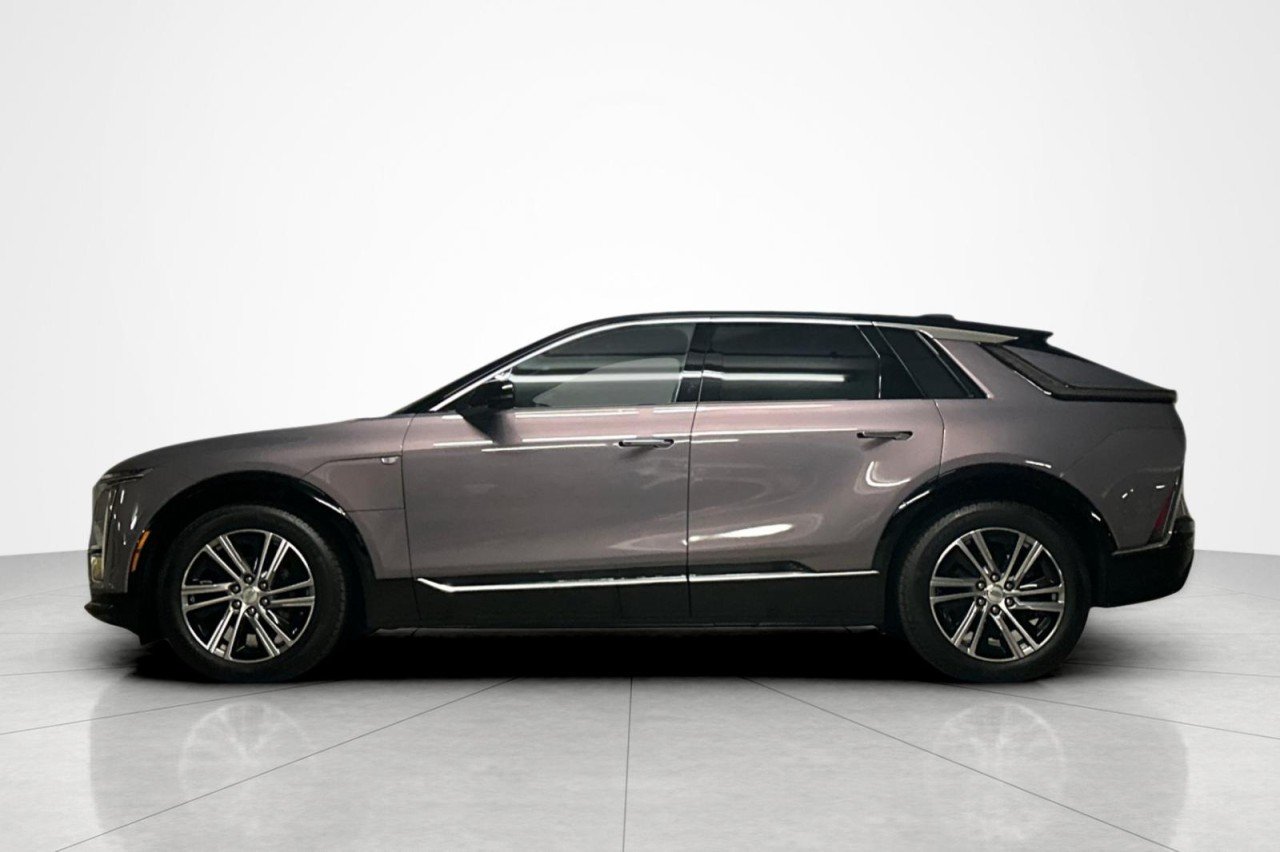 Used 2025 Cadillac LYRIQ Luxury 1 with VIN 1GYKPNRL6SZ317806 for sale in Beverly Hills, CA