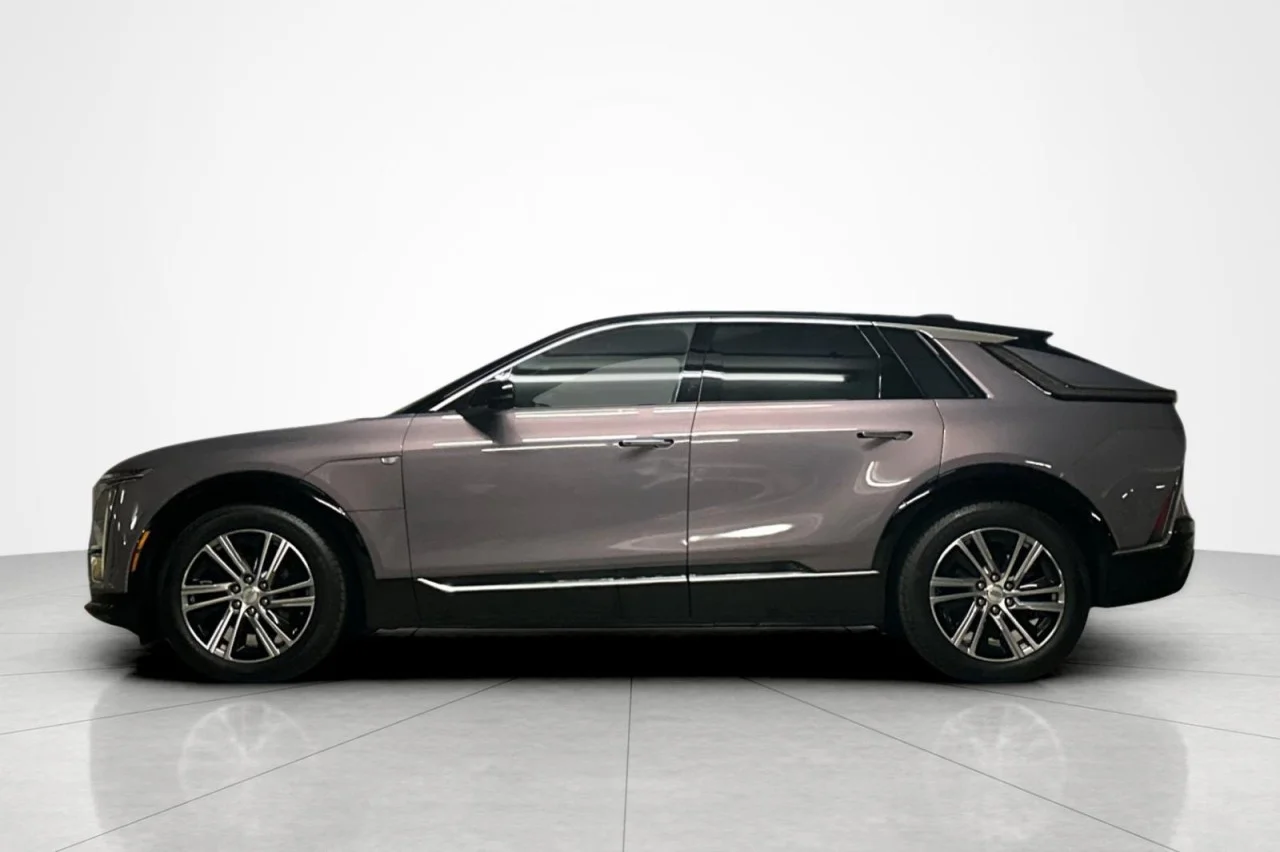 Used 2025 Cadillac LYRIQ Luxury 1 with VIN 1GYKPNRL6SZ317806 for sale in Beverly Hills, CA