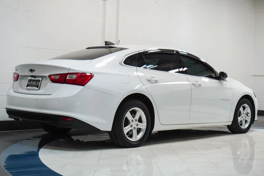 Used 2024 White Chevrolet LS image 29