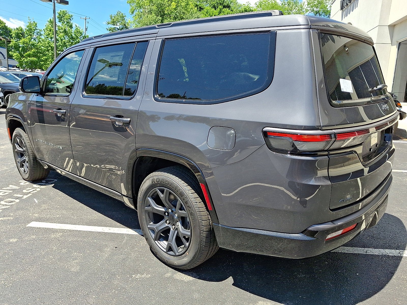 New 2026 Baltic Gray Metallic Clearcoat Jeep Limited Altitude image 4