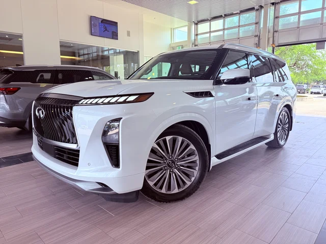2026 INFINITI QX80 Luxe 4WD