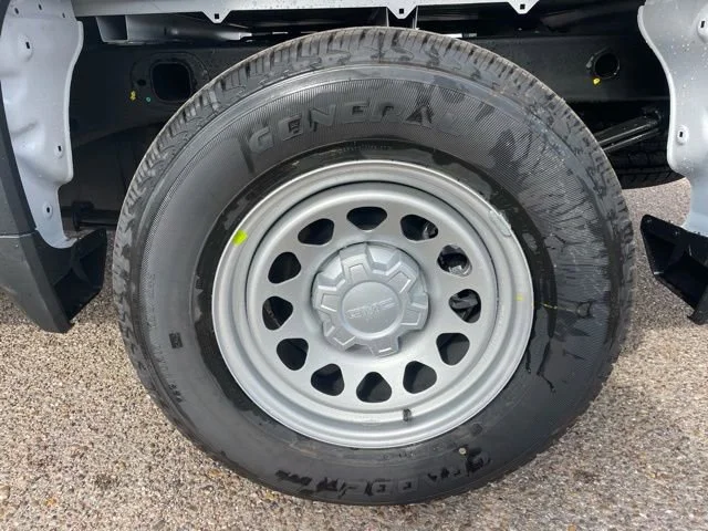 2026 GMC Sierra 1500 Pro - Photo 10