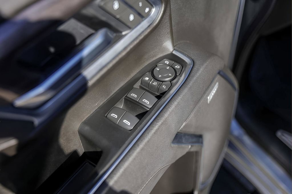 2025 Chevrolet Silverado 2500HD LTZ - Photo 41