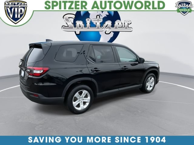 Used 2023 Black Honda LX image 9