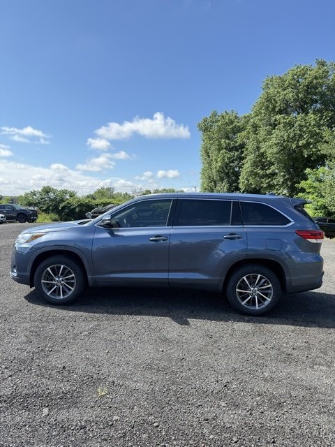2019 Toyota Highlander XLE photo 4