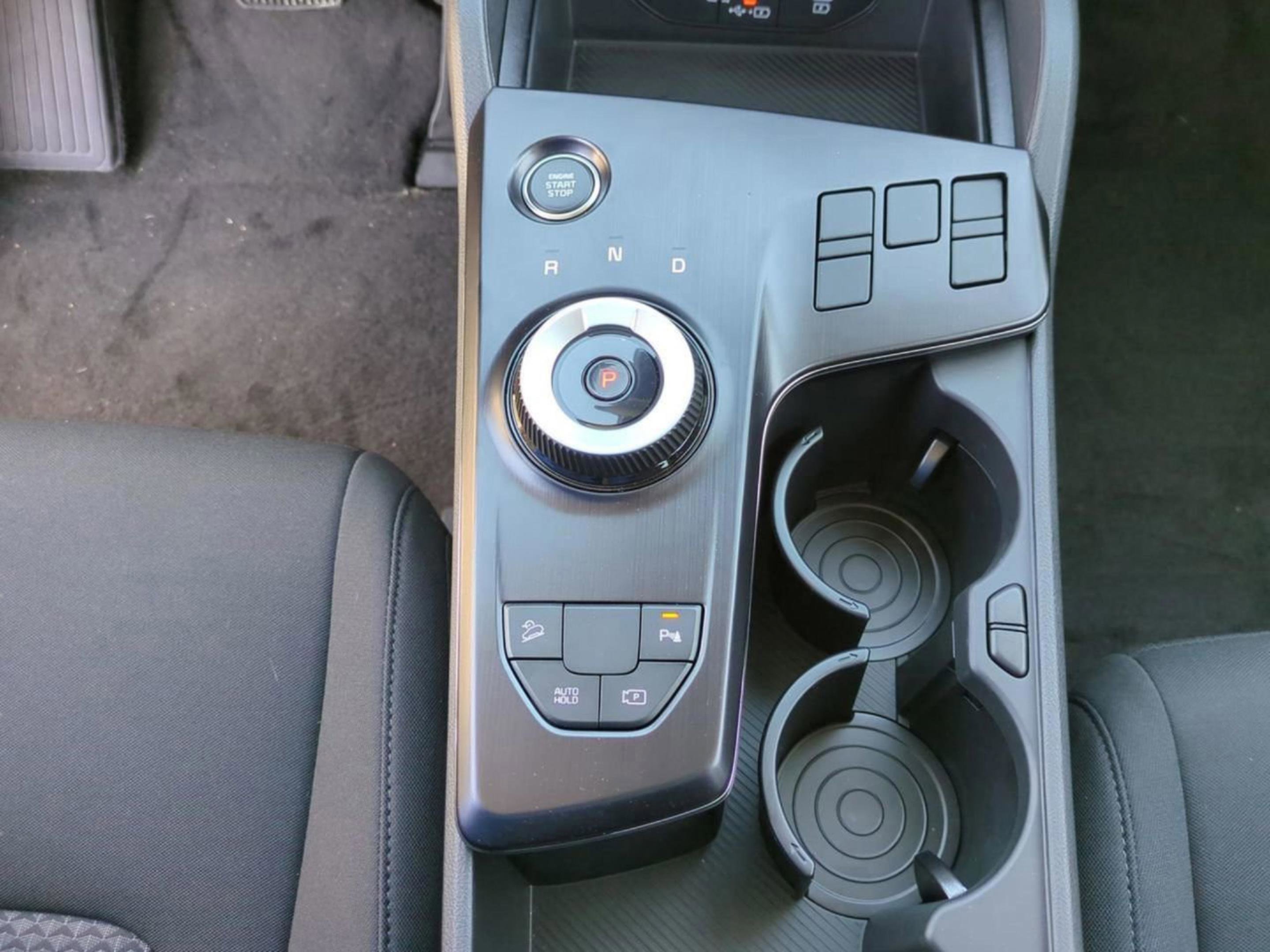 New 2026 Fusion Black Kia LX image 21