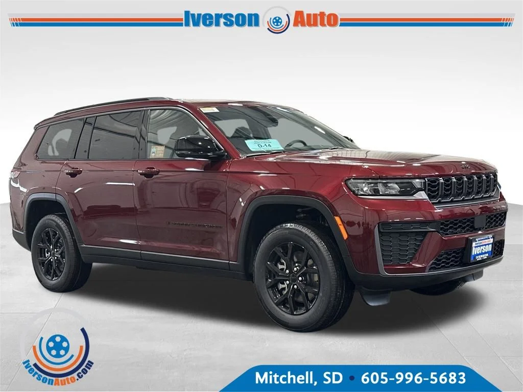 New 2026 Velvet Red Pearl-Coat Exterior Paint Jeep Laredo image 1