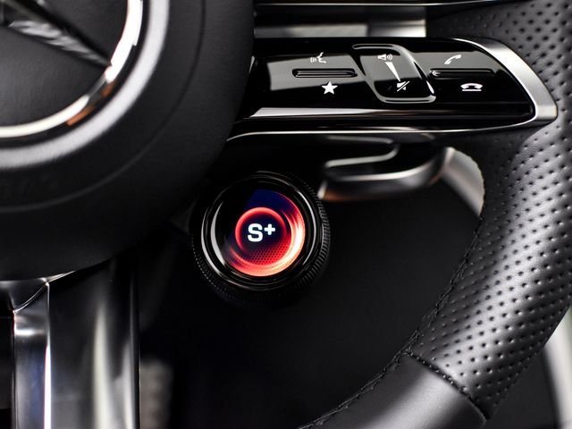 New 2026 Polar White Mercedes-Benz C 43 AMG® image 27