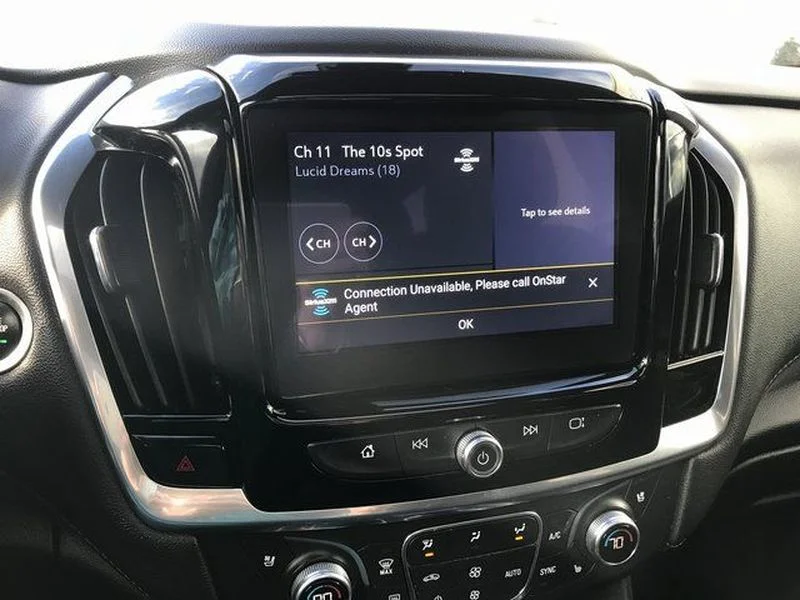 Used 2022 Mosaic Black Metallic Chevrolet High Country image 15
