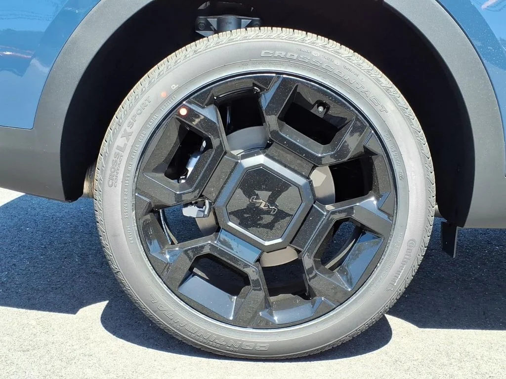 New 2026 Black Kia X-Line SX Prestige image 7
