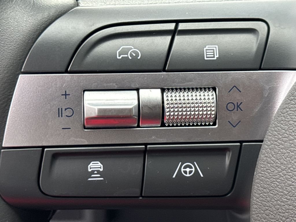 2025 Hyundai Sonata Hybrid Limited - Photo 23