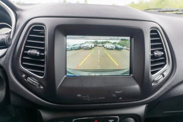 Used 2019 Black Jeep Latitude image 24