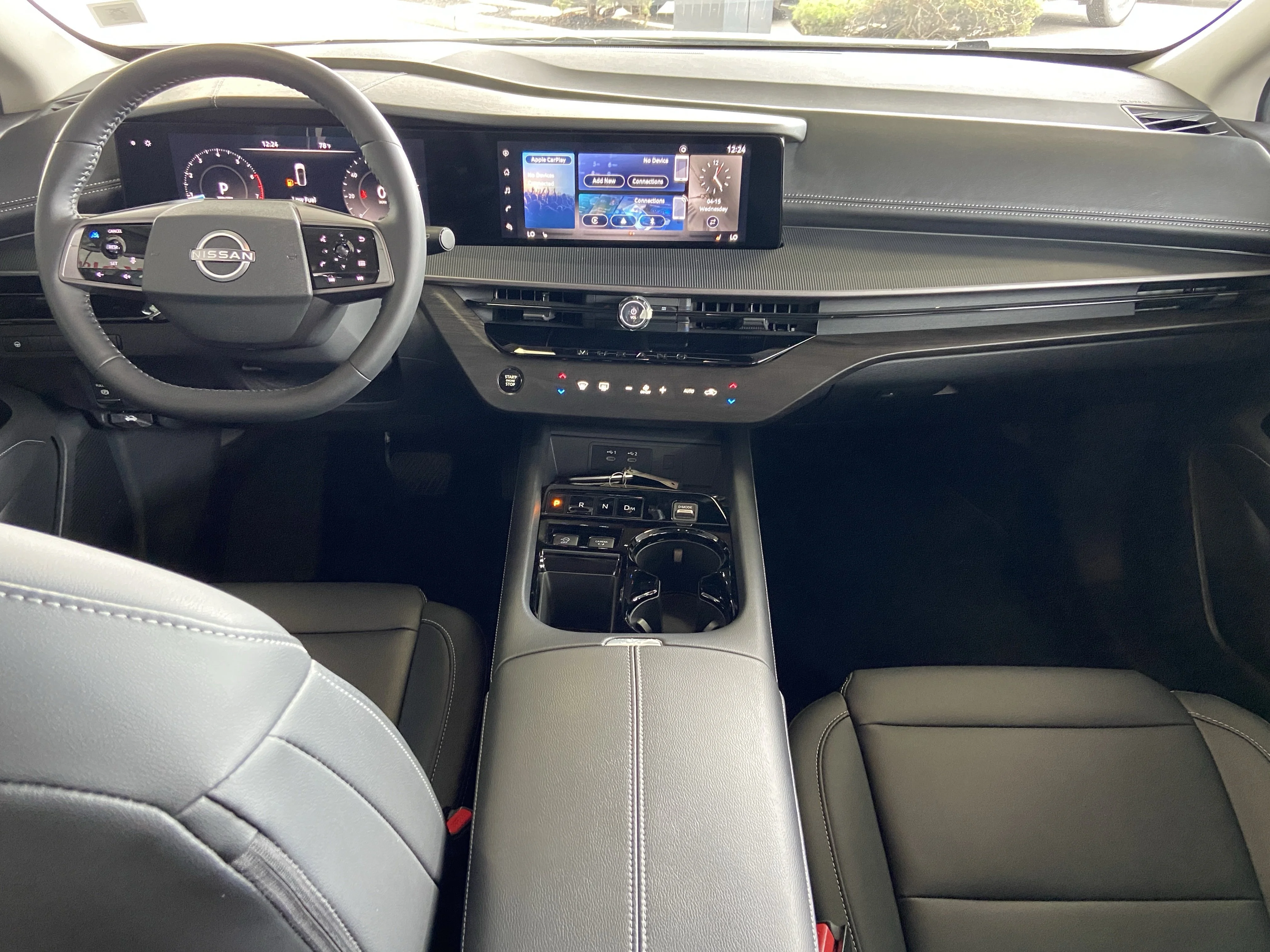 2025 Nissan Murano SV - Photo 13