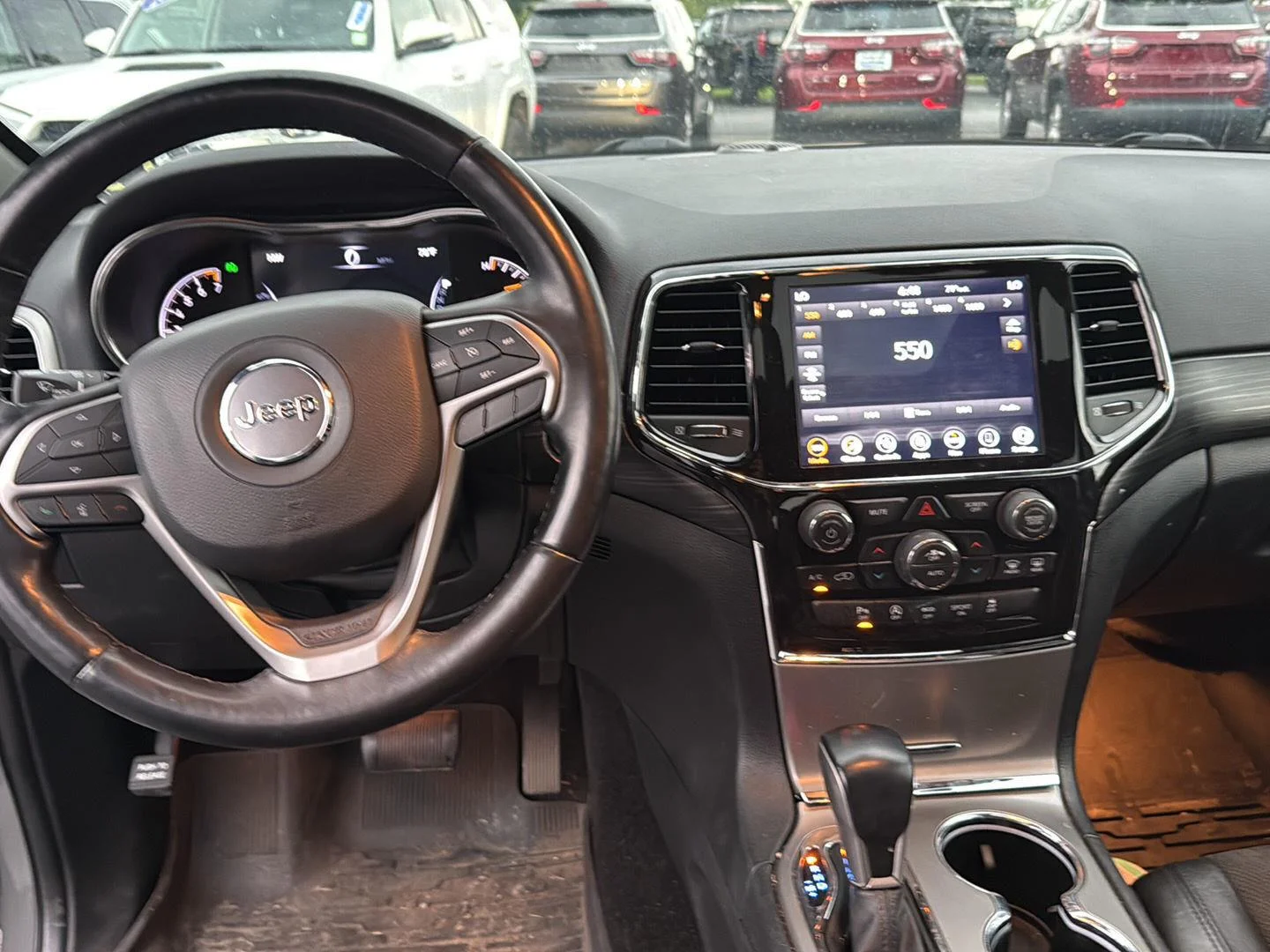 Used 2022 Sting-Gray Clearcoat Jeep Laredo X image 22