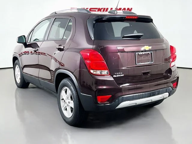 Used 2021 Red Chevrolet LT image 5