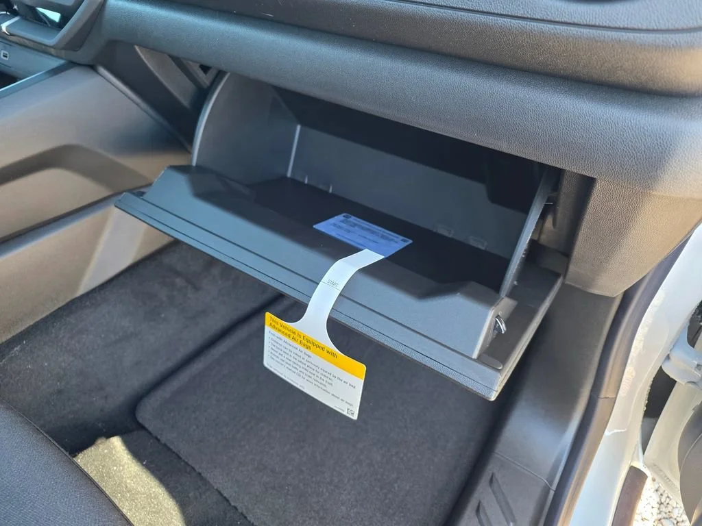 New 2026 Summit White Chevrolet Trail Boss image 31