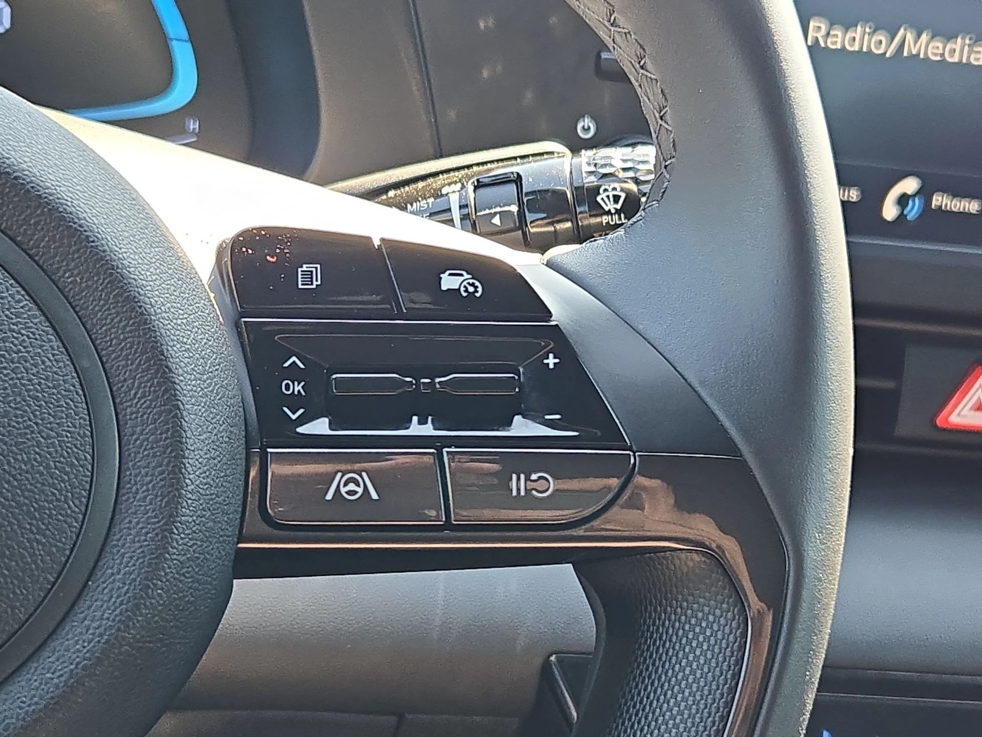 Used 2025 Ecotronic Gray Hyundai SEL Sport image 18