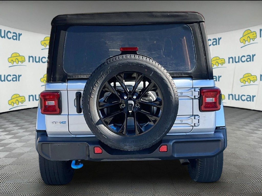 Used 2023 Silver Jeep Sahara 4xe image 3