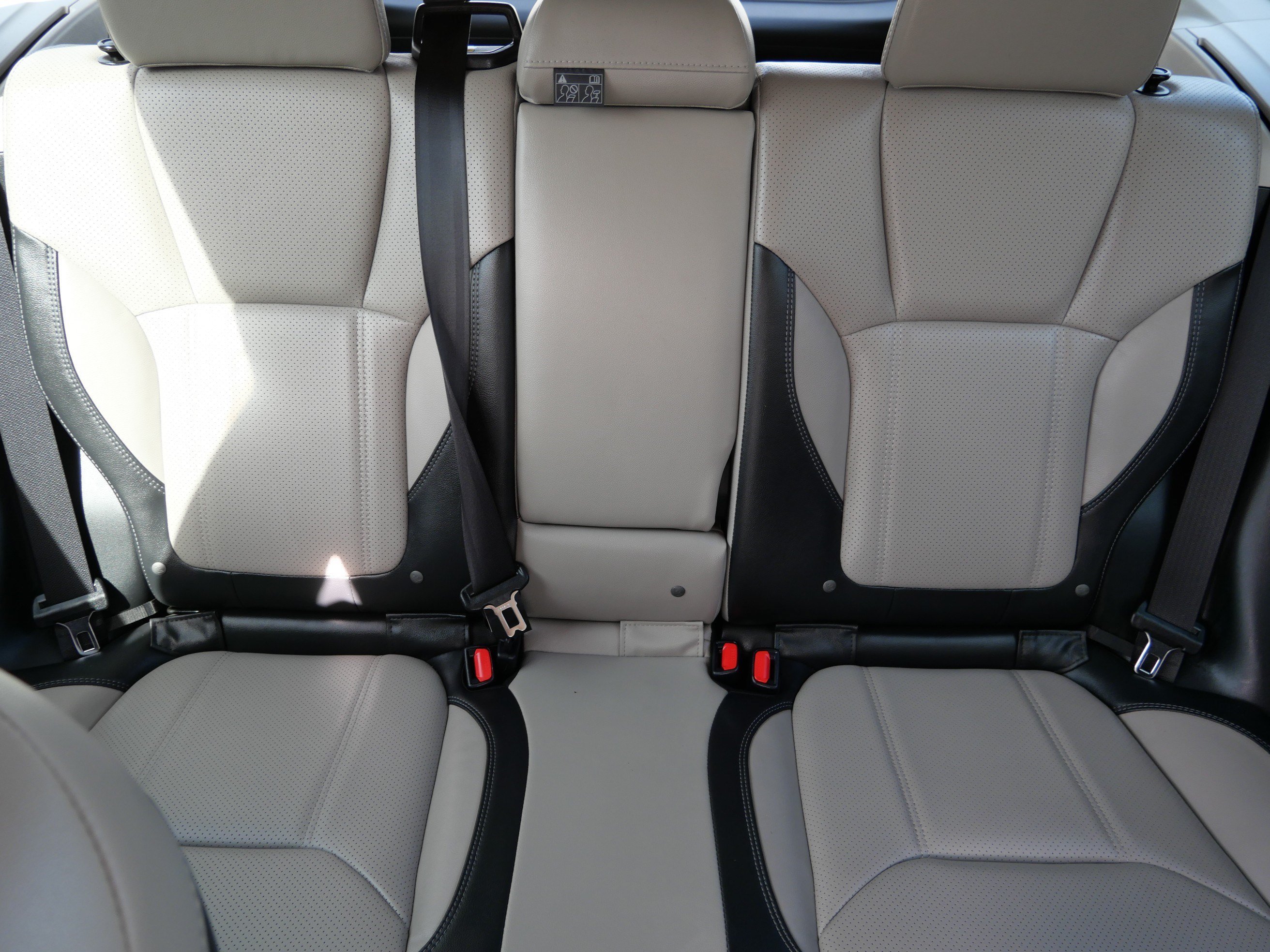 Used 2024 Magnetite Gray Metallic Subaru Limited image 13